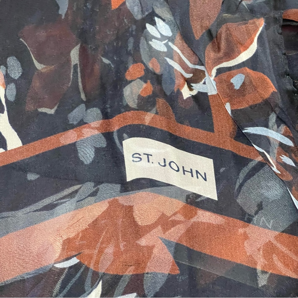 St. John Navy and Copper Tweed Blazer with Floral Scarf - Picture 11 of 15